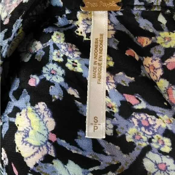 Free People top Sz S - Picture 6 of 6